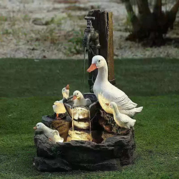 Solar Resin Duck Garden Fountain LED Squirrel Outdoor Decor E2